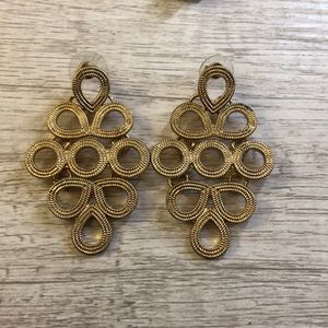 EXPRESS GOLD LOOP EARRINGS